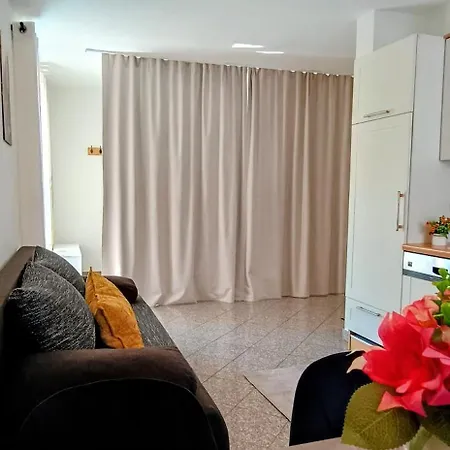Gadd 004 Glueck An Der Donau I Prestige 24 H Check-in *